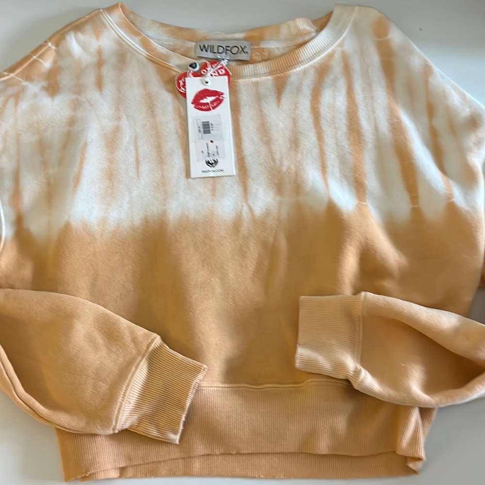 Wildfox size medium women’s regal sweatshirt